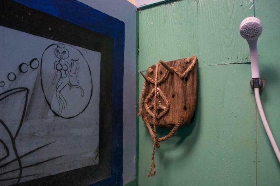 ピーコック ホステル Ko Lanta エクステリア 写真